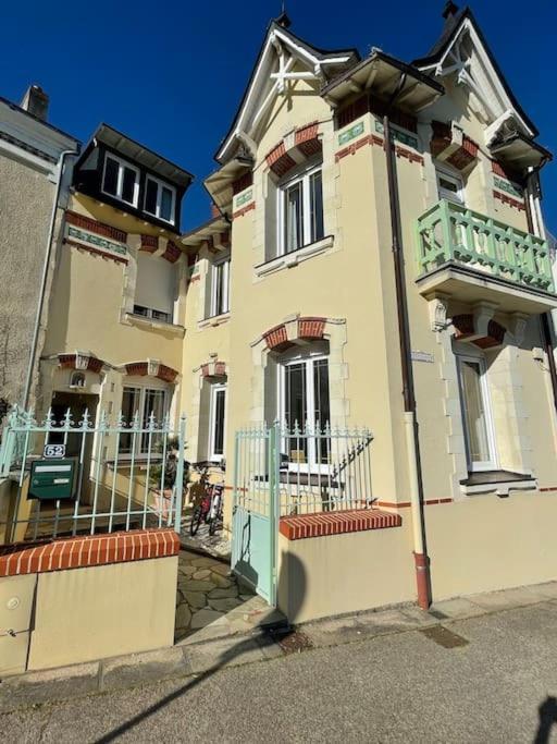 Port De Pornic. Vue Mer. Sea View. 4 Rooms. Buitenkant foto